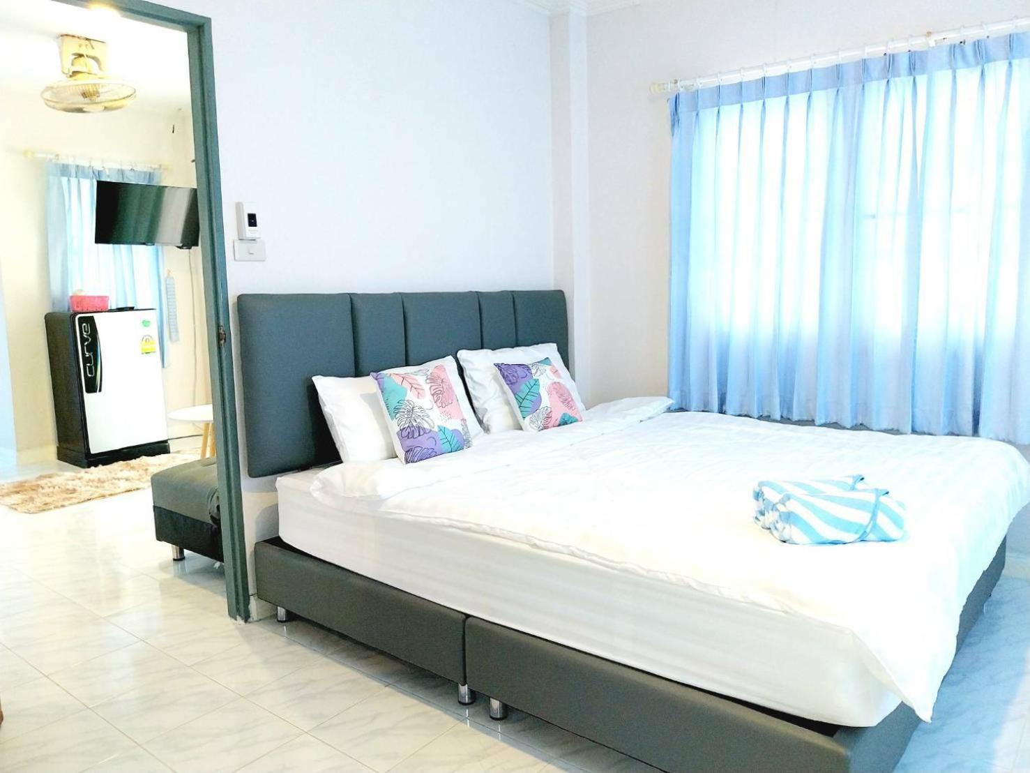 Baan Golden Resort & Residences Sam Roi Yot Esterno foto