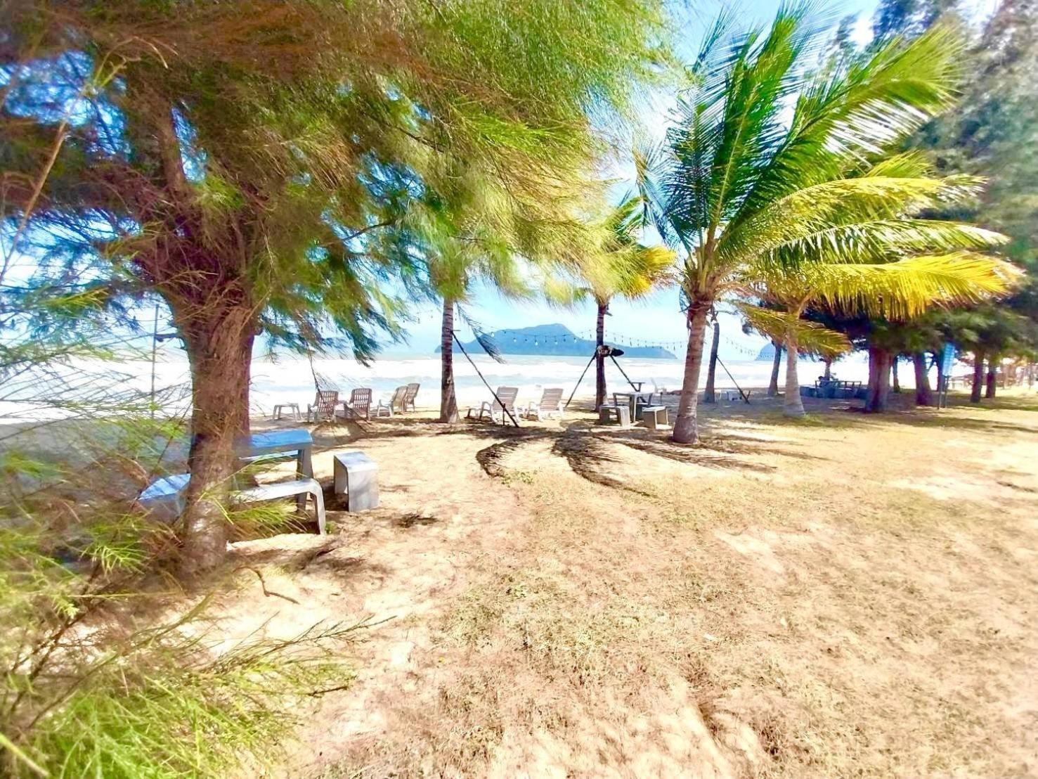 Baan Golden Resort & Residences Sam Roi Yot Esterno foto