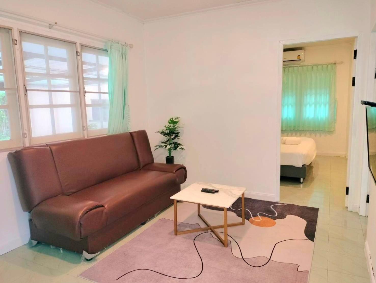 Baan Golden Resort & Residences Sam Roi Yot Esterno foto